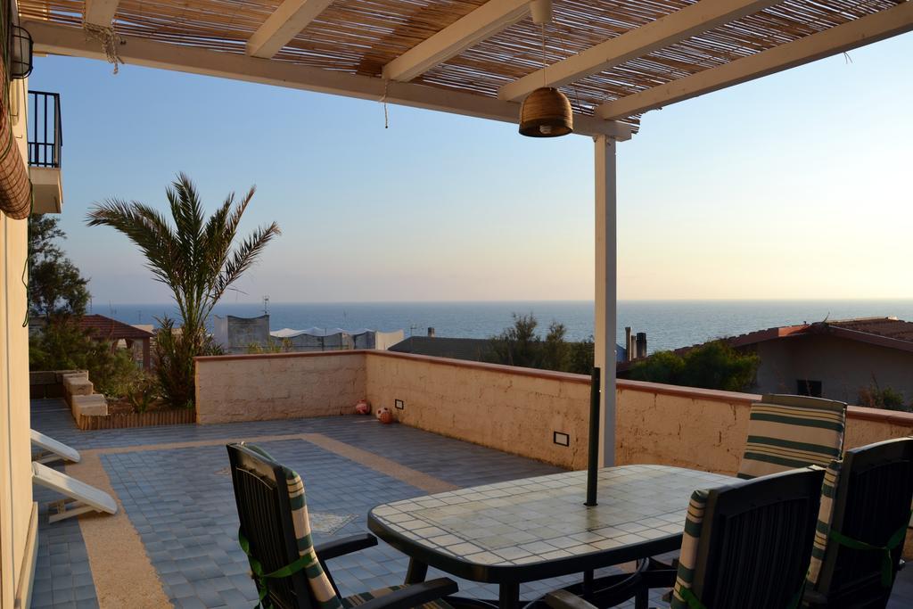 Le Terrazze Sul Mare Villa Cava d'Aliga Luaran gambar