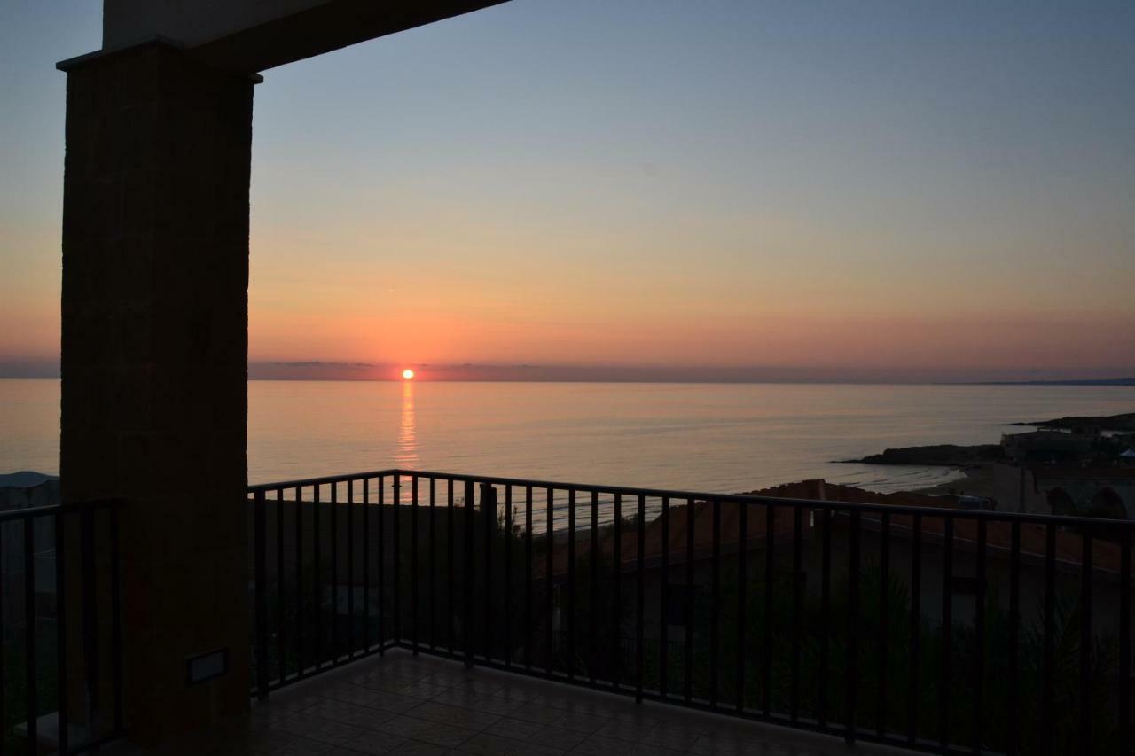 Le Terrazze Sul Mare Villa Cava d'Aliga Luaran gambar